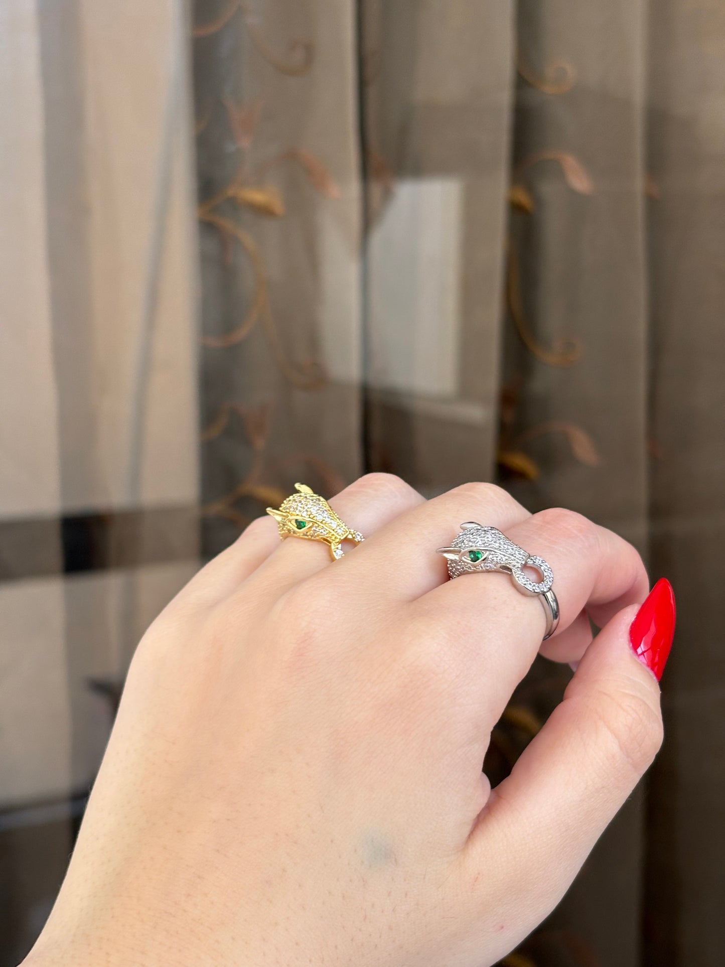 Adjustable Rings
