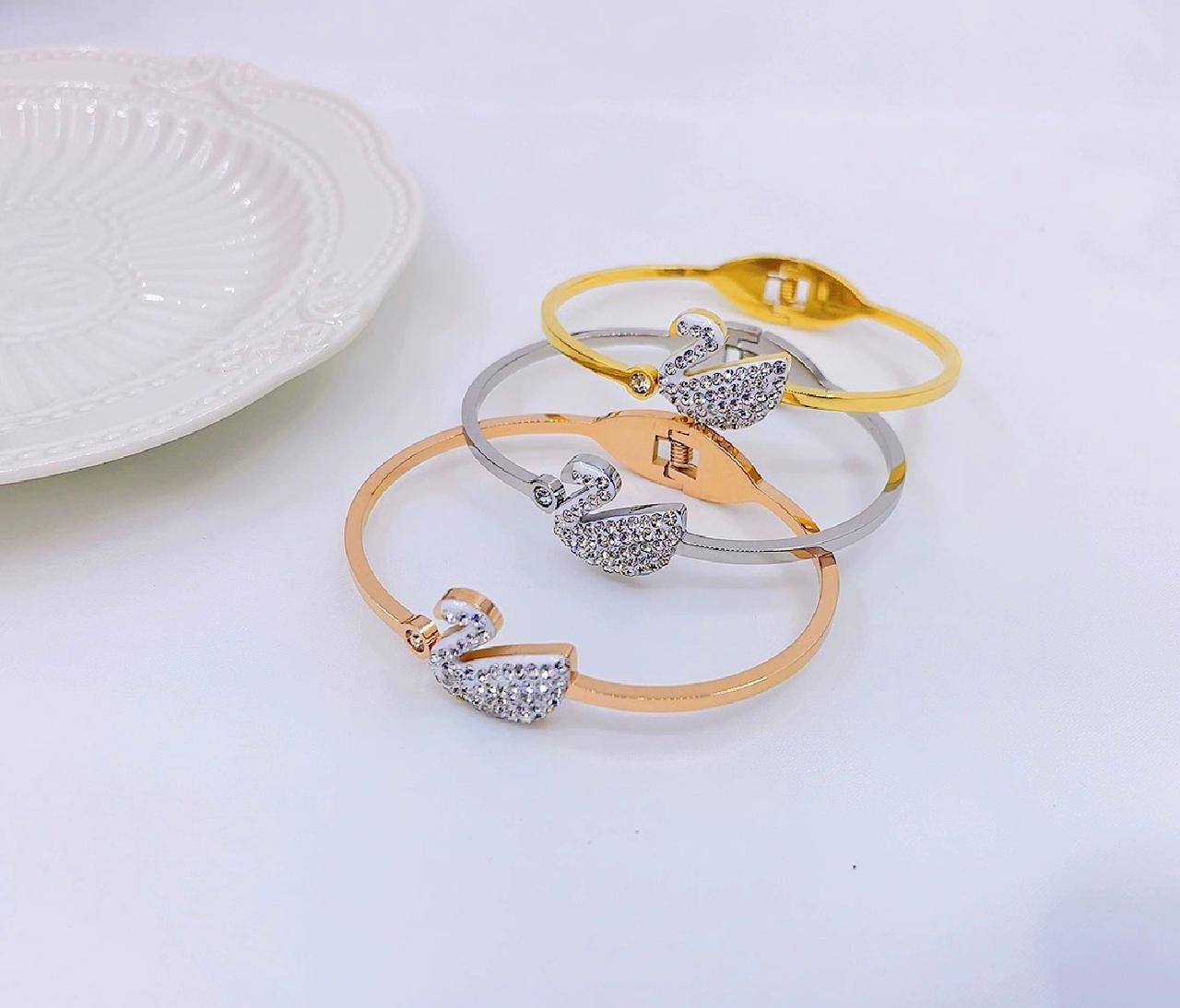 Swarovski set