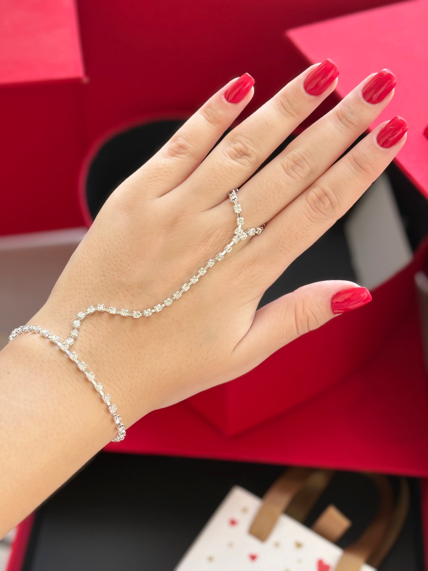 Diamond hand chain