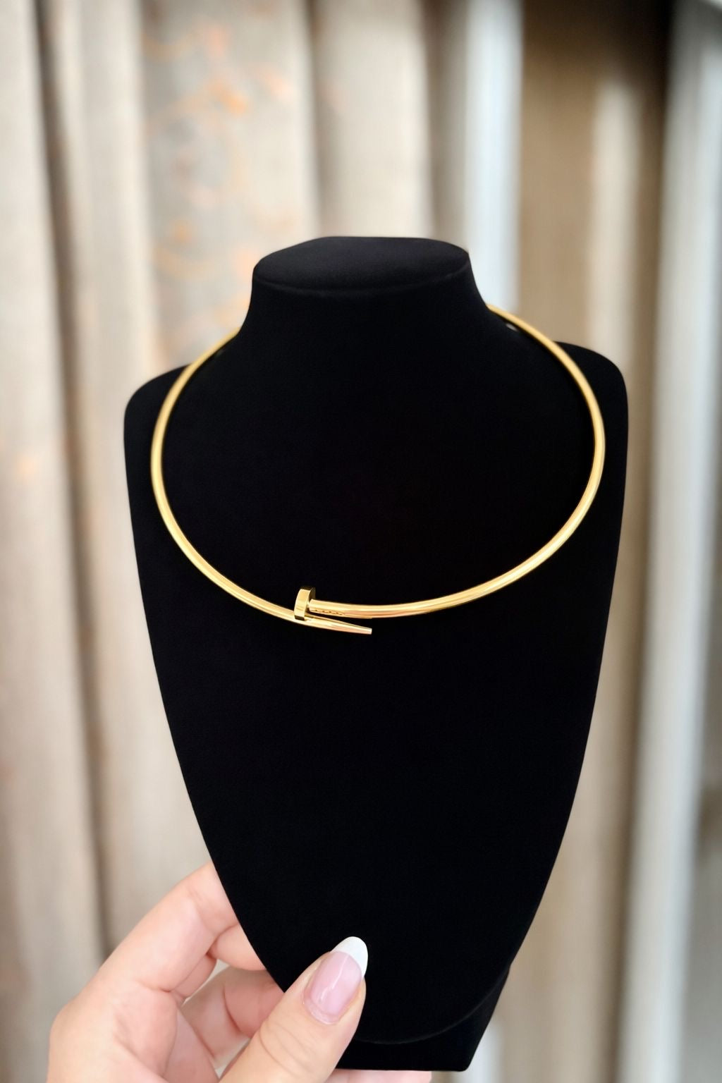 Waterproof - gold plated necklace .