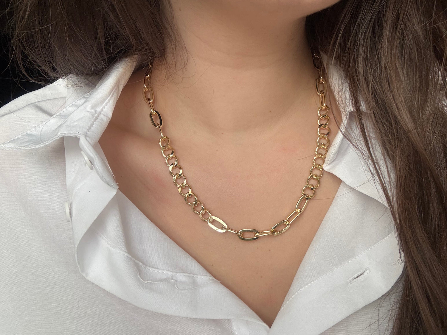 Waterproof - gold plated necklace .