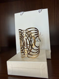 Hand cuff