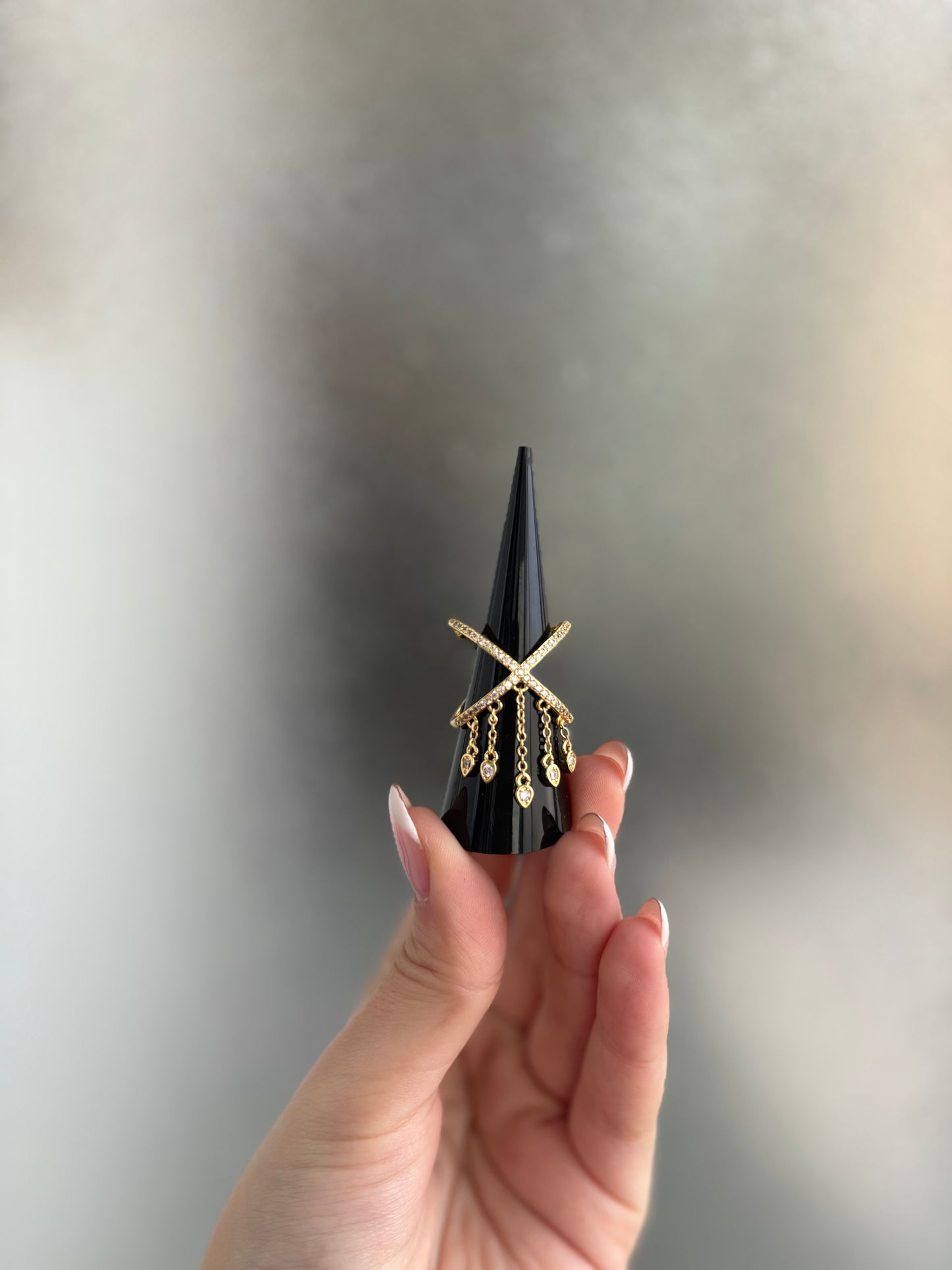 Adjustable ring in 2 colors