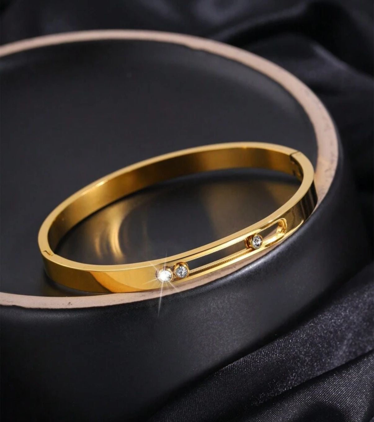 Messika Bangle