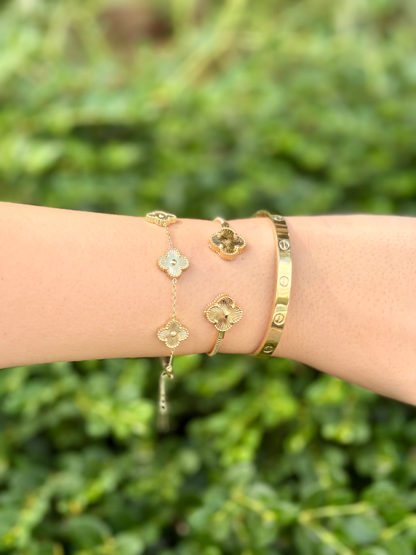 Andora stacks