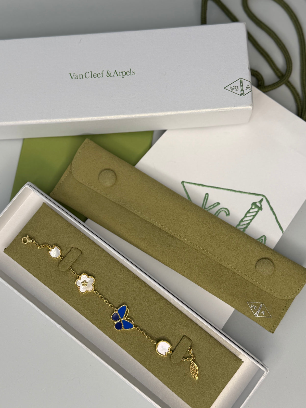Van Cleef Limited Edition