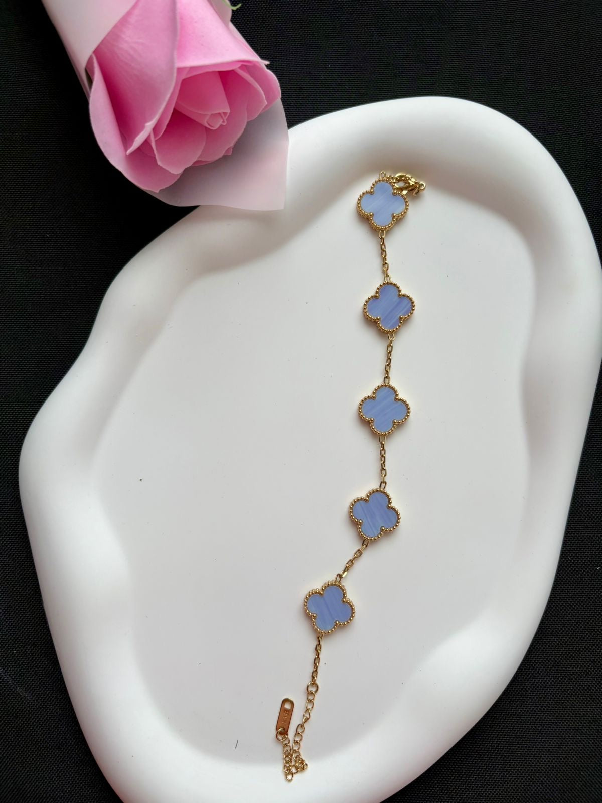 High end Van Cleef