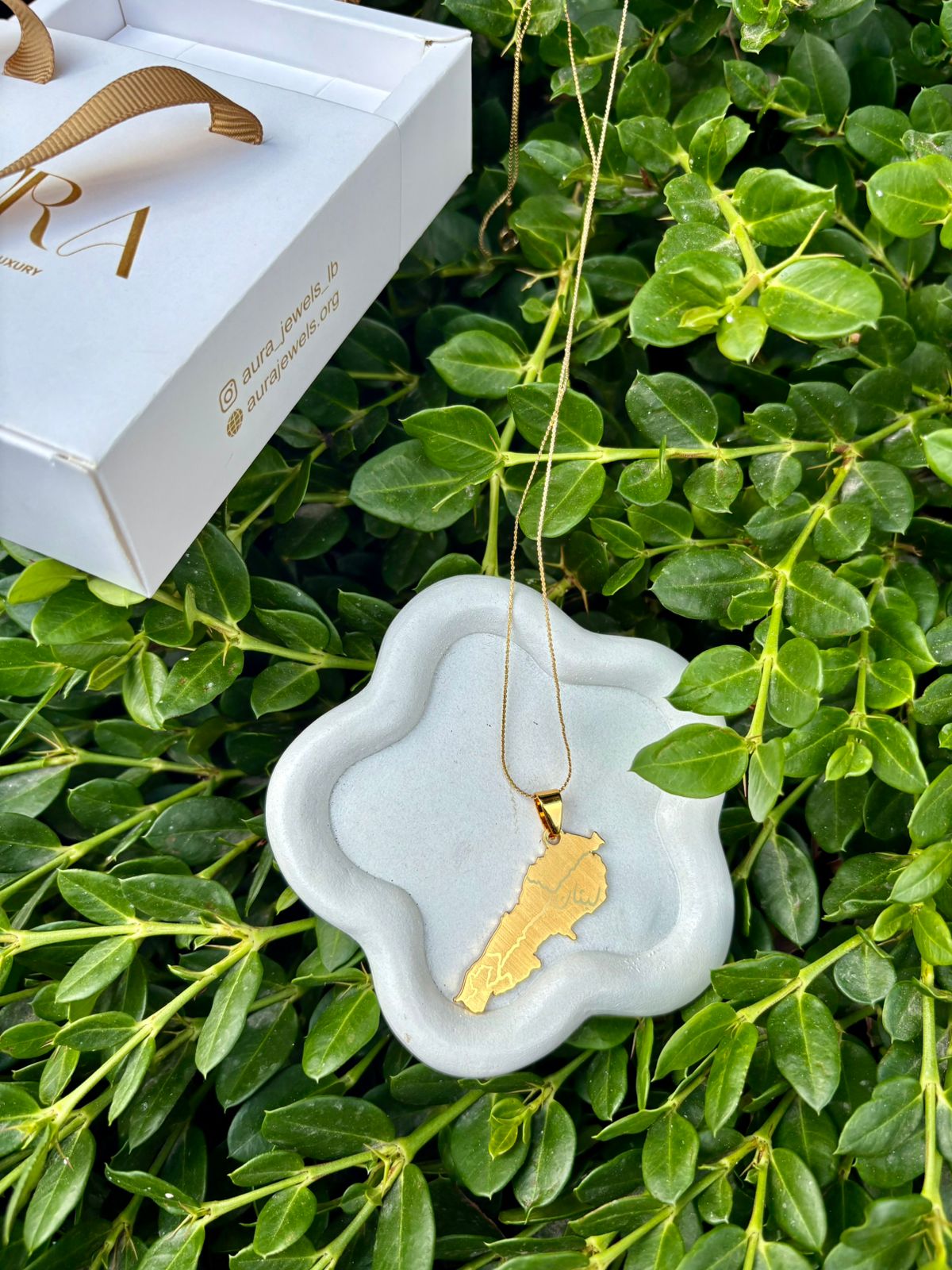 Lebanon's  Necklace