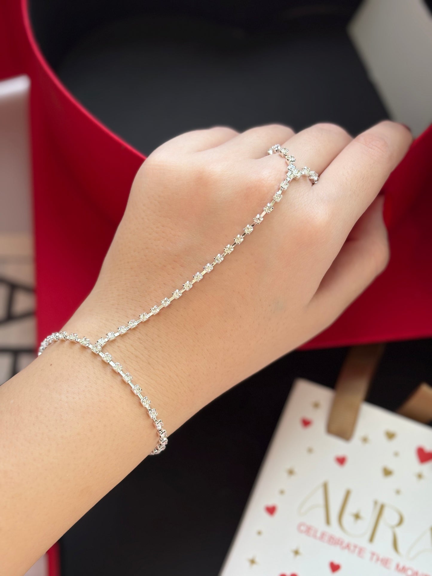 Diamond hand chain
