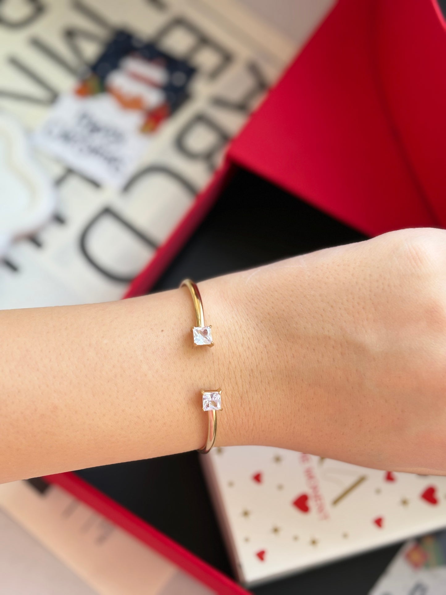 Diamond bangle