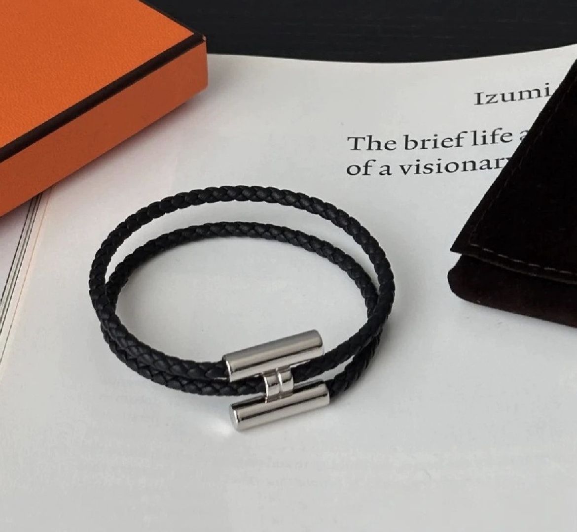 Hermes band