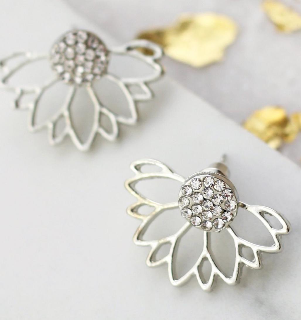 Sparkling half flower