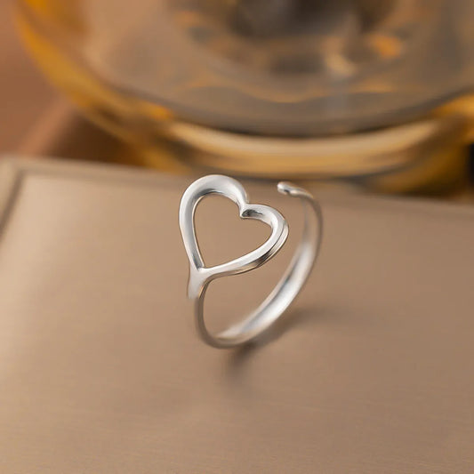 Heart silver ring
